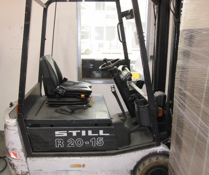 Gepflegte Flurförderfahrzeuge-1